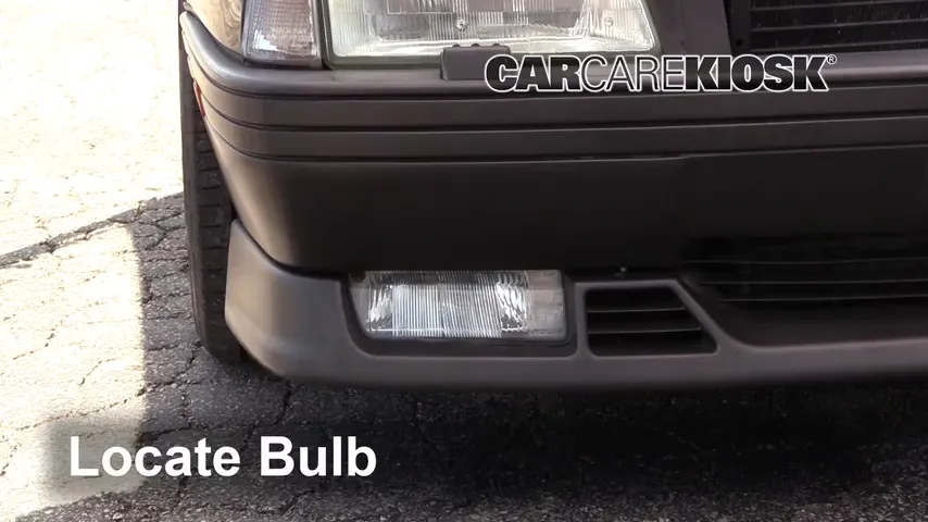 1995 Alfa Romeo 164 Quadrifoglio 3.0L V6 Lights Fog Light (replace bulb)